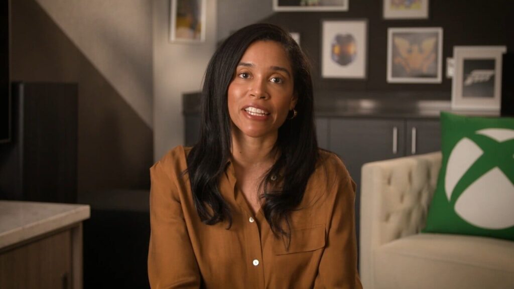 سارا باند سکوت خود را بعد از جدایی‌ از ایکس باکس شکست